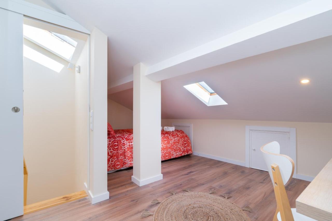 Host Wise - Fantastic Contemporary Flat W Balcony Appartement Porto Buitenkant foto