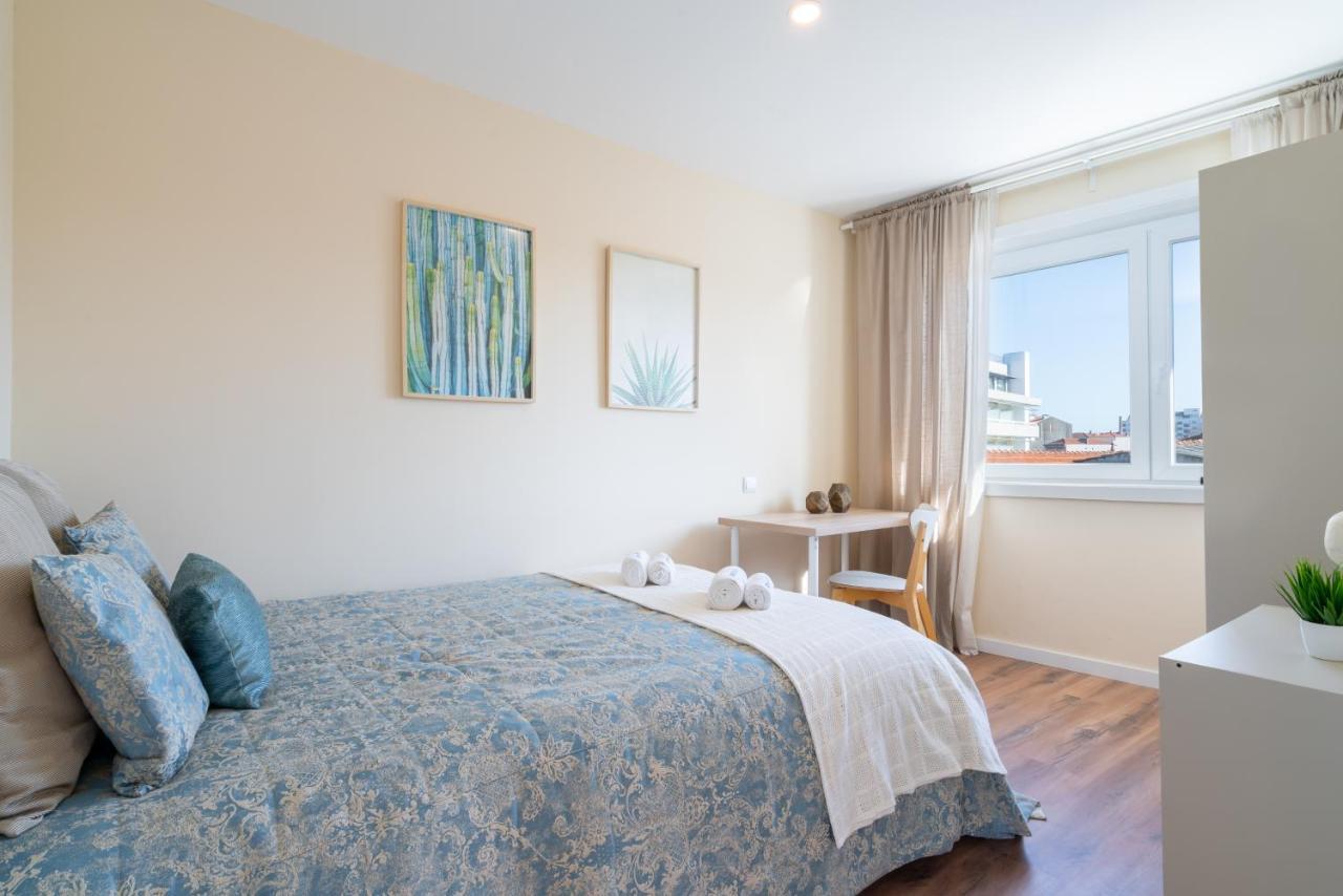Host Wise - Fantastic Contemporary Flat W Balcony Appartement Porto Buitenkant foto